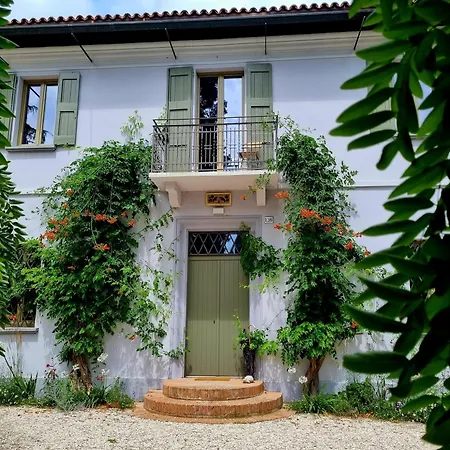 Quarto em Acomodações Particulares Calicanto - Dimora Nel Parco Faença